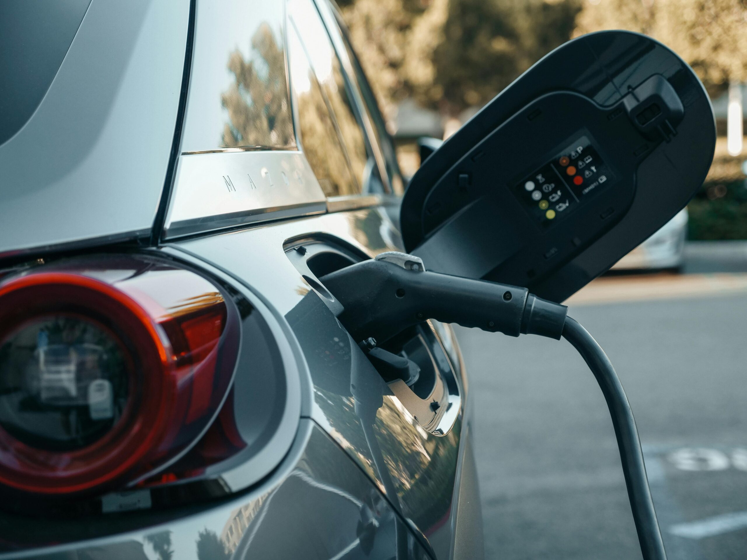 Colonnine di ricarica per veicoli elettrici.